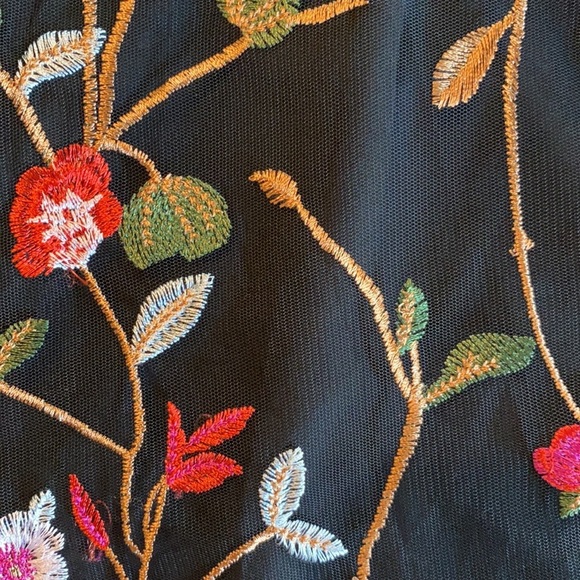 Guess woman’s Embroidered Dress Jet black size 0 - Picture 8 of 13